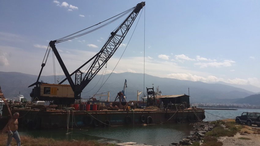 FLOATING CRANE HERAKLIS