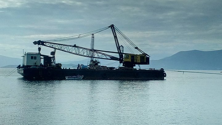 FLOATING CRANE HERAKLIS